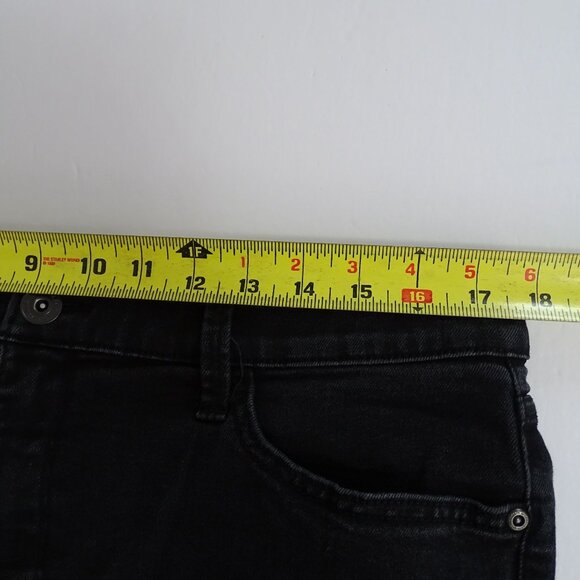 St Johns Bay Skinny Leg Jeans Women Size 14 Black Denim Comfortable Stretch - Picture 7 of 10